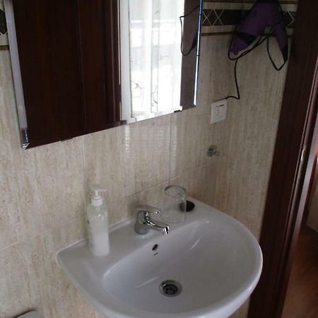 Hostal Becares Παλένθια Εξωτερικό φωτογραφία