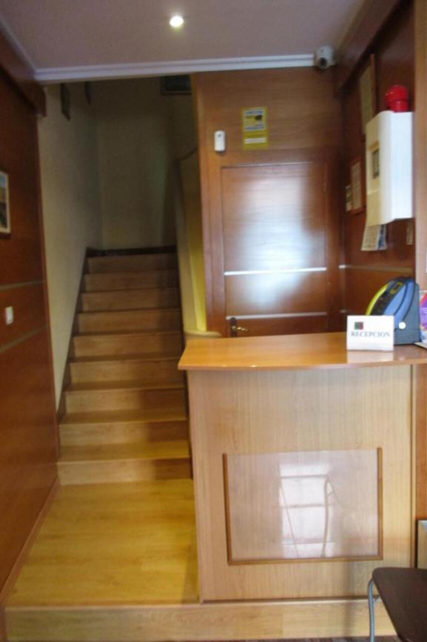 Hostal Becares Παλένθια Εξωτερικό φωτογραφία