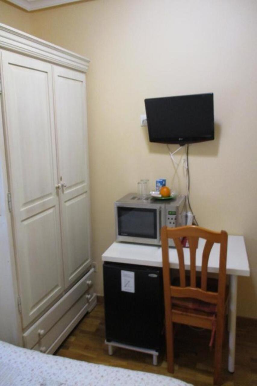 Hostal Becares Παλένθια Εξωτερικό φωτογραφία