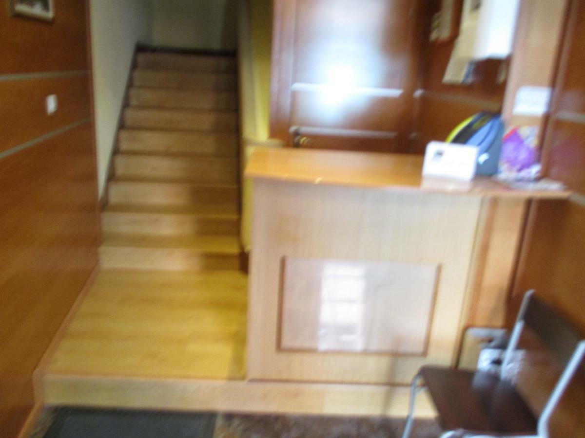Hostal Becares Παλένθια Εξωτερικό φωτογραφία